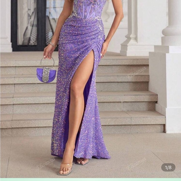 Elegant Lavender Sequin Dress - Picture 2 of 4